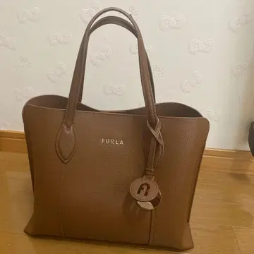 FURLA 비토리아 토트백 브라운