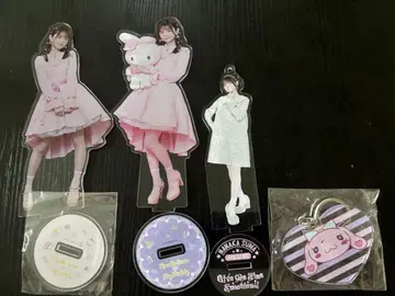 스와 나나카 굿즈 묶음 판매