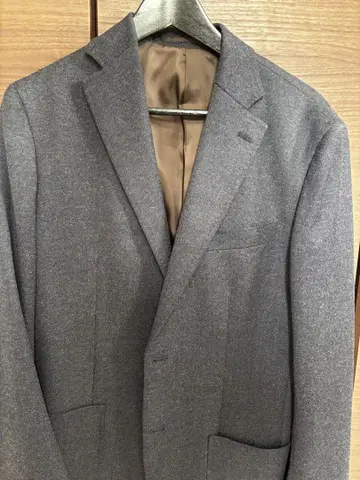 네이비 그레이 울 혼방 테일러드 자켓