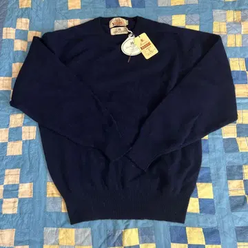 Baracuta 네이비 M 사이즈 니트