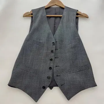 새상품급 도멜 베스트 L