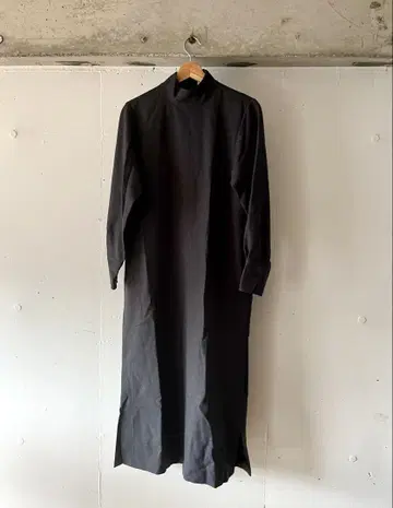 foufou 프리미티브 하이넥 원피스 M 사이즈