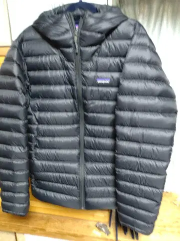 patagonia 후드 부착 다운 자켓 M 사이즈 블랙