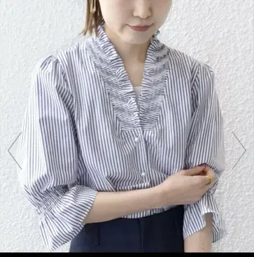 SHIPS 셔링 V넥 캔디 슬리브 5부 소매 블라우스