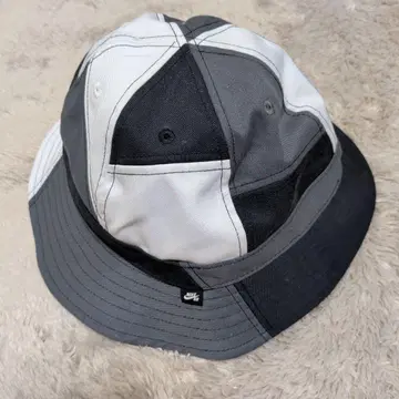 Nike SB 버킷 햇 그레이 블랙