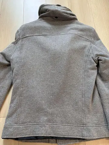 KATHARINE HAMNETT 그레이