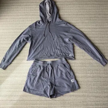 [ REIGNING CHAMP ] 후디와 숏팬츠 세트