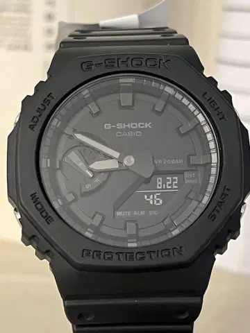 미사용 새상품 CASIO G-Shock 데지아나 GA-2100-1A1JF