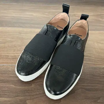 JIL SANDER NAVY 슬립온 블랙
