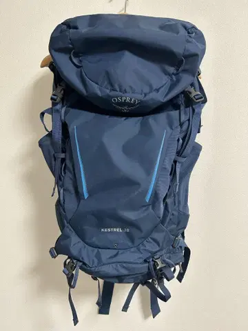Osprey Kestrel 38 S/M 사이즈