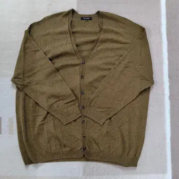 파드칼레 가디건 카키