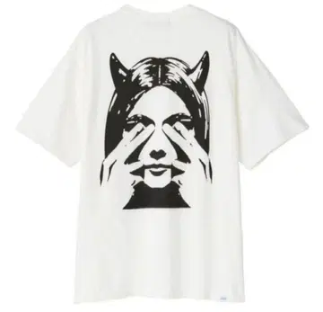 SEE NO EVIL tee