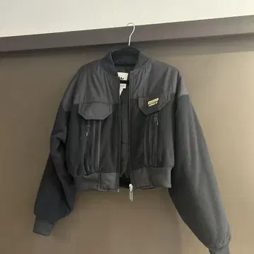 adidas 블랙 자켓 M 사이즈