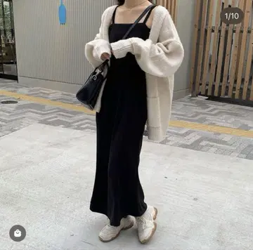 RiLi STORE 백슬릿 머메이드 캐미 원피스