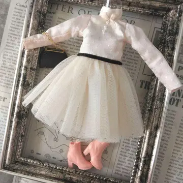 리카짱 옷 갈아입기 의류 원피스와 숏부츠