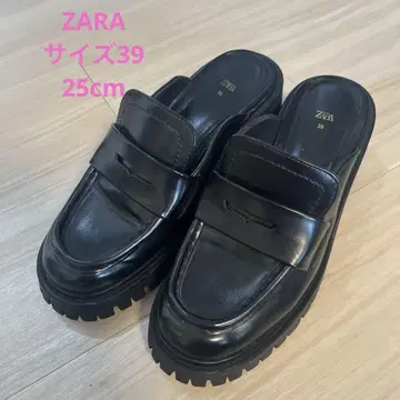 ZARA 블랙 로퍼 뮬 39