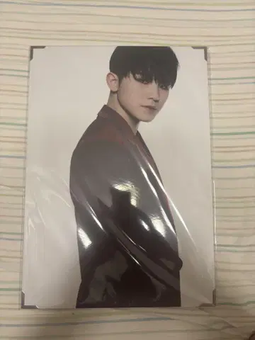 SEVENTEEN 우지 Ruby 프리미엄 사진