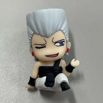 죠죠의 기묘한 모험 어깨 쿵 피규어 x3