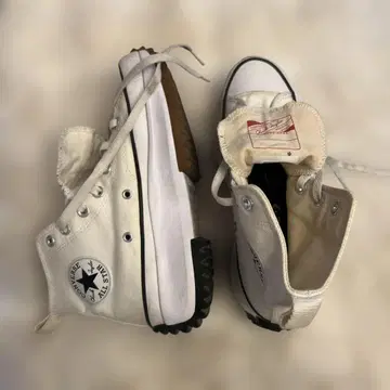 Converse Chuck Taylor 하이컷 스니커즈