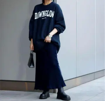 AP STUDIO SCENTOF 벨로아 네이비 롱 스커트