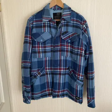 RVCA 체크 무늬 패딩 자켓 S 사이즈