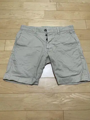 grown&sewn 숏팬츠 베이지