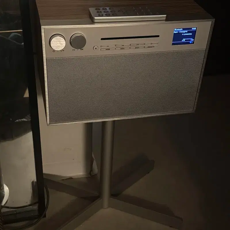 제네바 디콘 M 월넛 최상급 스피커 판매합니다!!!