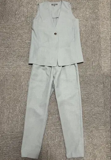 [ 미사용 ] UNITED ARROWS 베스트&팬츠 세트