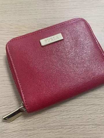 FURLA 빨간색 가죽 접이식 지갑