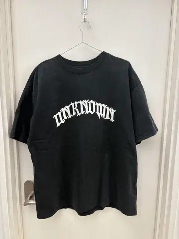 블랙 T셔츠 L 사이즈