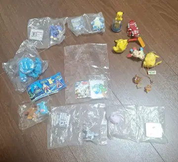 포켓몬 가챠가챠 피규어 세트