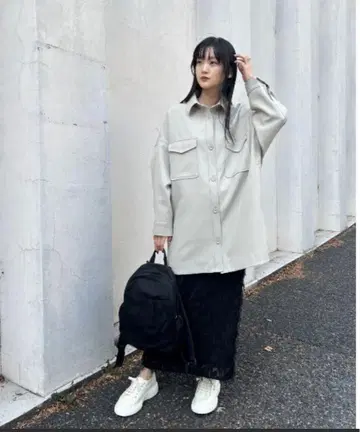 emmi atelier 빅 실루엣 CPO 셔츠 자켓