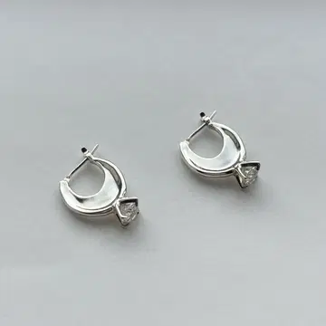 e.m. 지르코니아 후프 귀걸이 silver 925 양쪽 귀