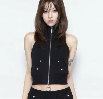 THEREDTHREAD S logo jersey tops black
