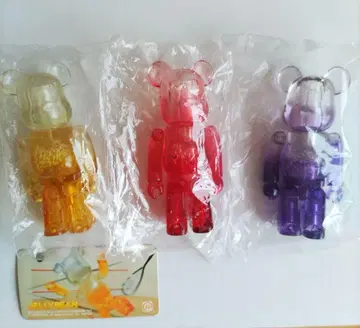 베어브릭 BE@RBRICK 100%