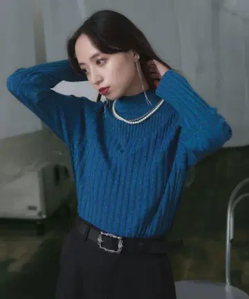 HARE 라메 랜덤 리브 니트