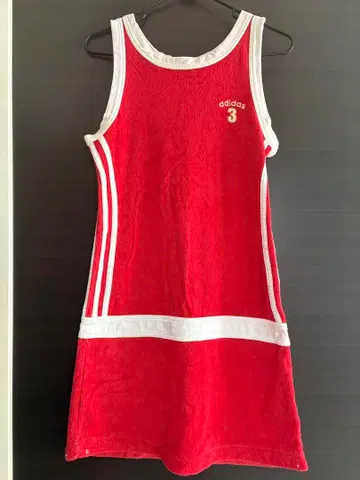 adidas 파일 원단 미니 원피스 레드