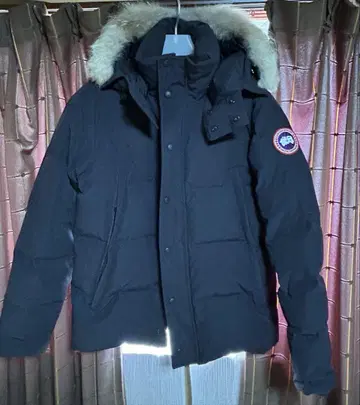 CANADA GOOSE 윈덤 파카 퓨전핏 3808MA