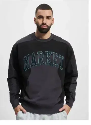 미사용 MARKET PUMA 콜라보 맨투맨