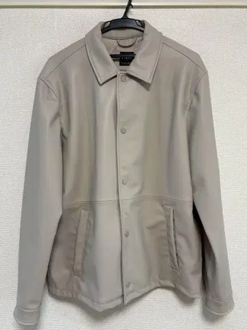 zara 페이크 가죽 자켓