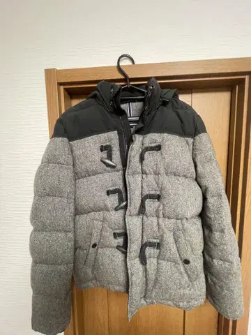 TOMMY HILFIGER 다운 자켓 S 사이즈 그레이 블랙