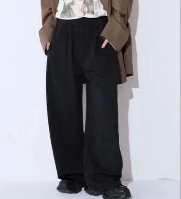 지나시스 jeanasis 맨투맨 코쿤 턱 팬츠 와이드 팬츠