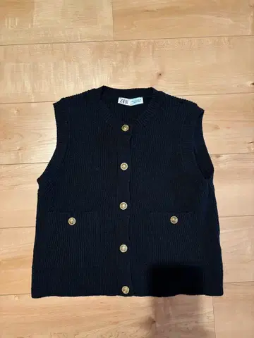 ZARA 플레인 니트 베스트