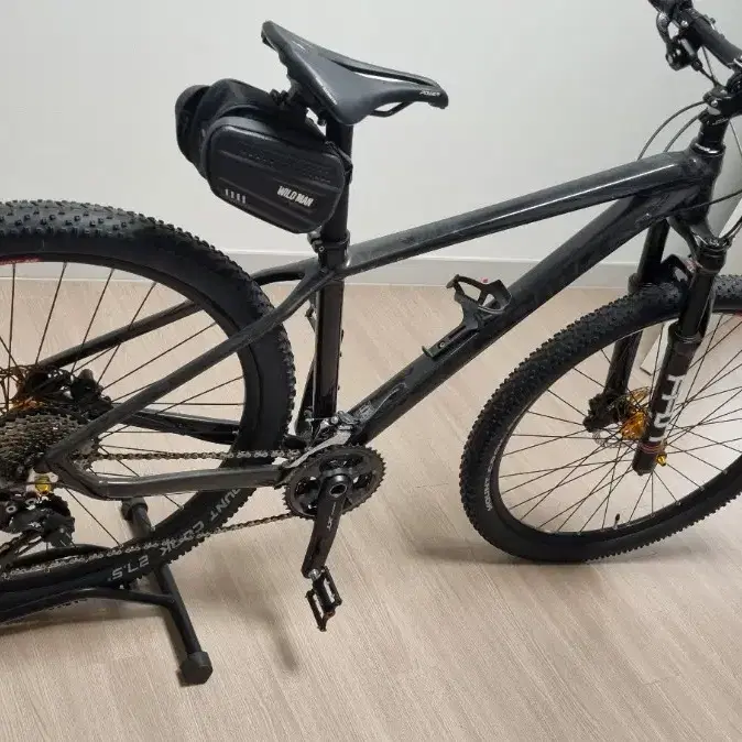 MTB 엘파마 P8000 XT 33단 + 스페셜라이즈드 파워 안장