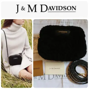 새상품 J&M DAVIDSON 무스탕 립스틱 백 무스탕