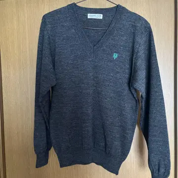 오사카 학예 스웨터