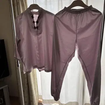 연보라 새틴풍 차이나풍 셋업