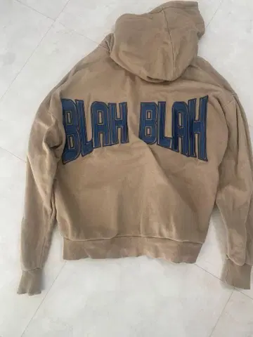 [ GYDA 제이 ] 베이지 집업 후드티 BLAHBLAH 후드티