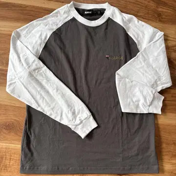 XLARGE 긴팔 티셔츠 L 사이즈 그레이/화이트