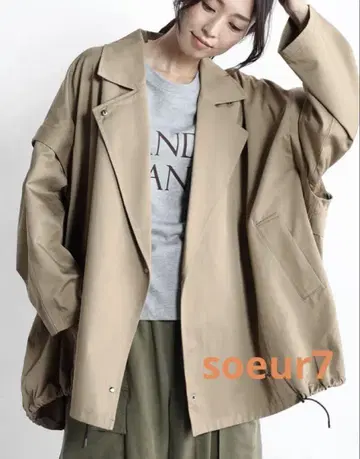 택 포함 새상품 soeur7 베이지 트렌치코트 2way 26000엔